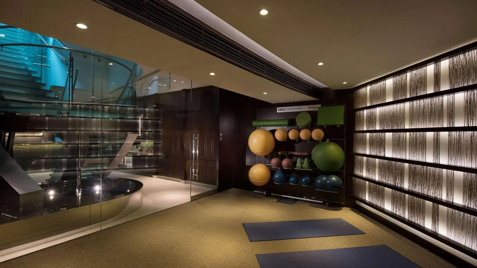 Conrad Hong Kong Hotel