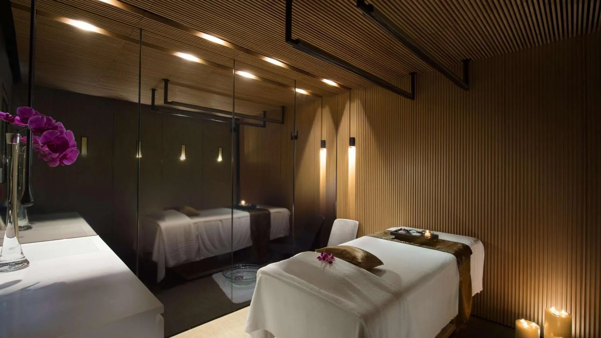 Conrad Hong Kong Hotel