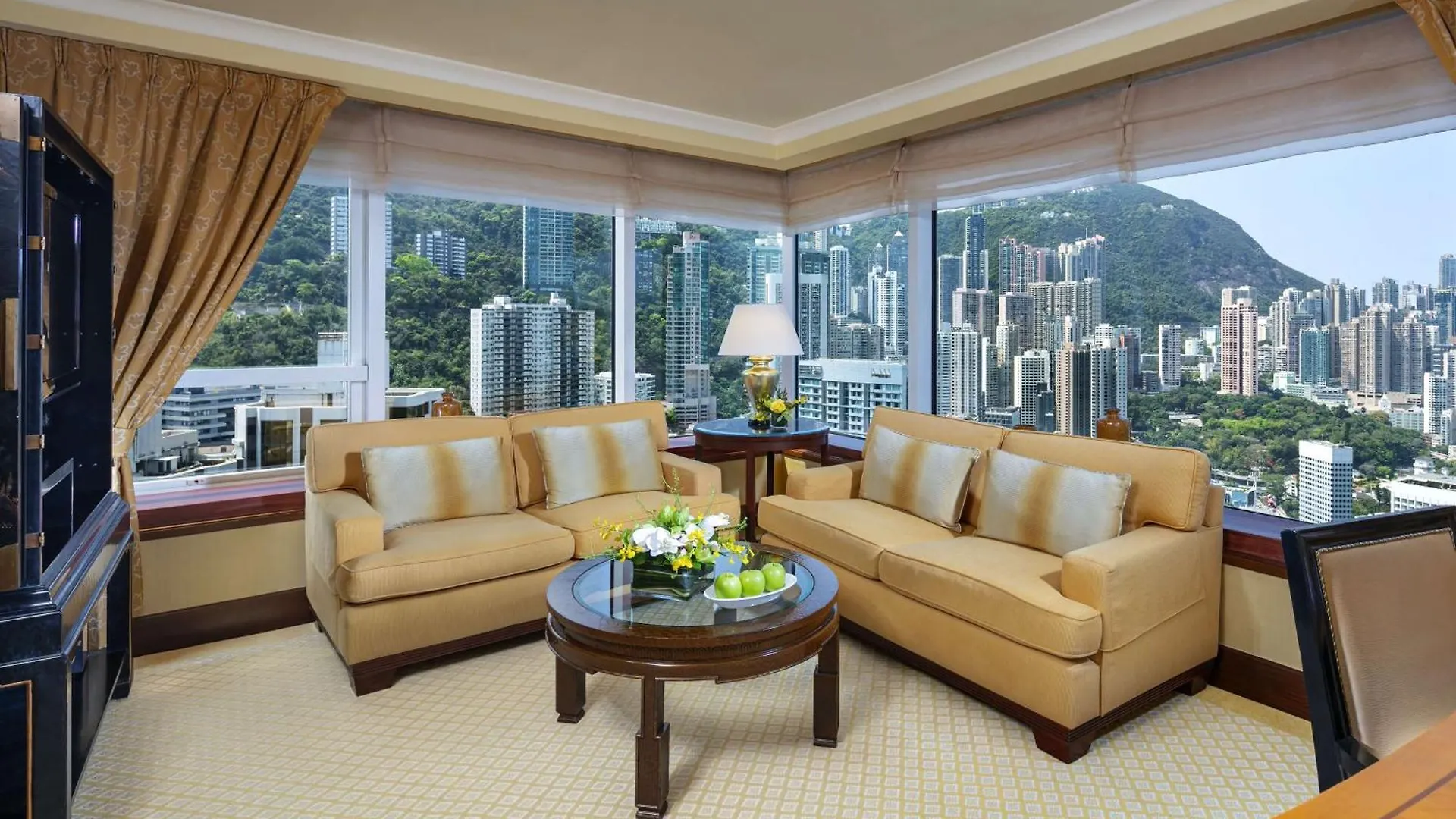 Conrad Hong Kong Hotel